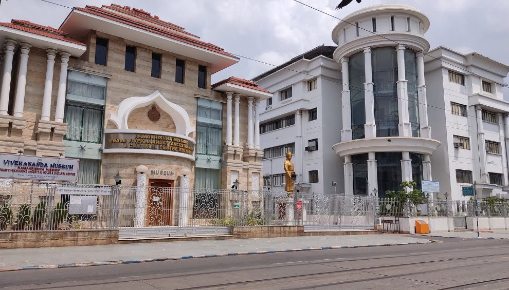 Ramakrishna Mission Swami Vivekananda's Ancestral House and Cultural Centre, Kolkata, West Bengal - Vushii.com